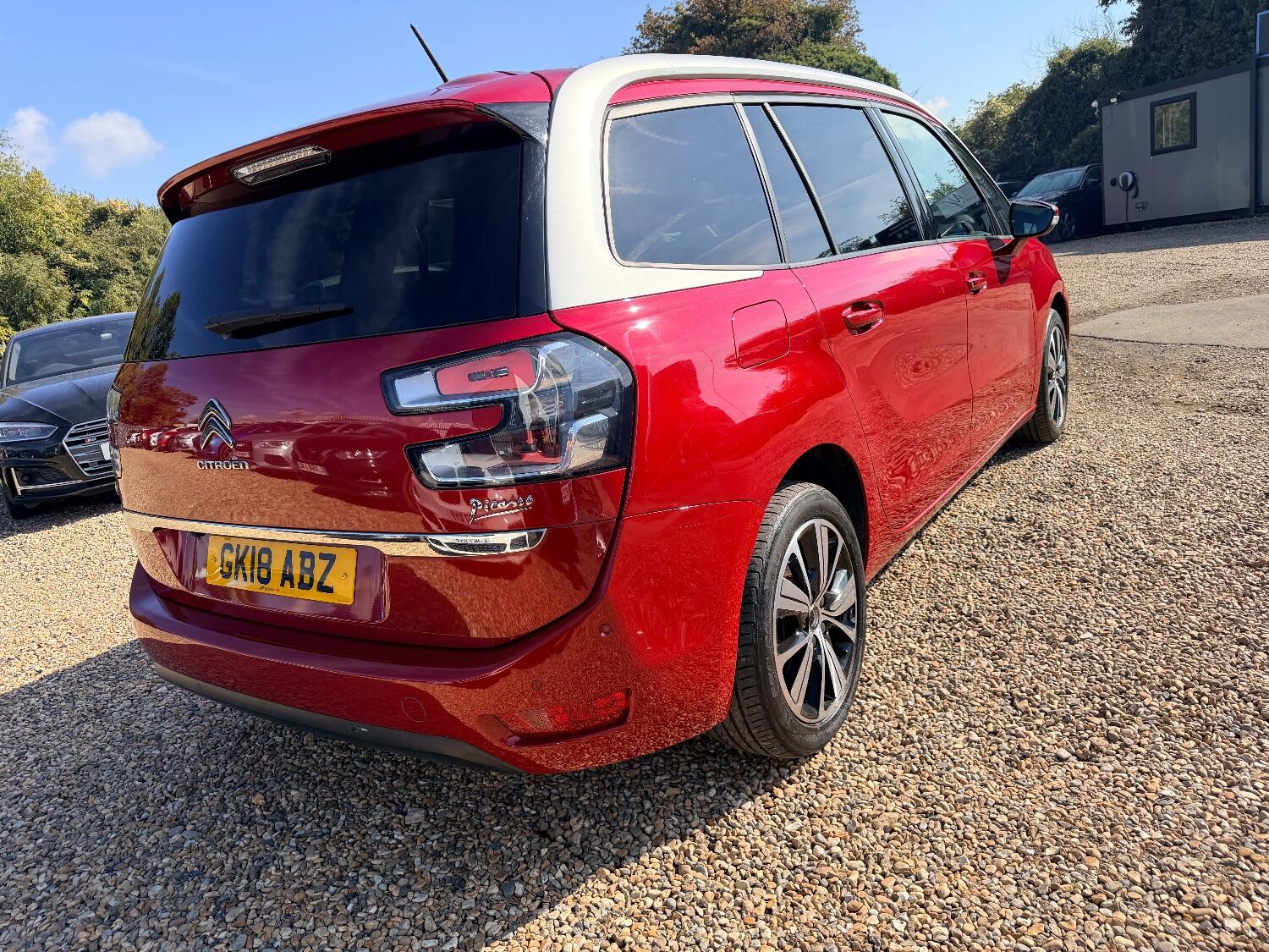 Used Citroen C4 Grand Picasso 2018 for sale - 76114021: Photo 4