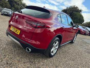 Used Alfa Romeo Stelvio 2019 for sale - 75931554: Photo