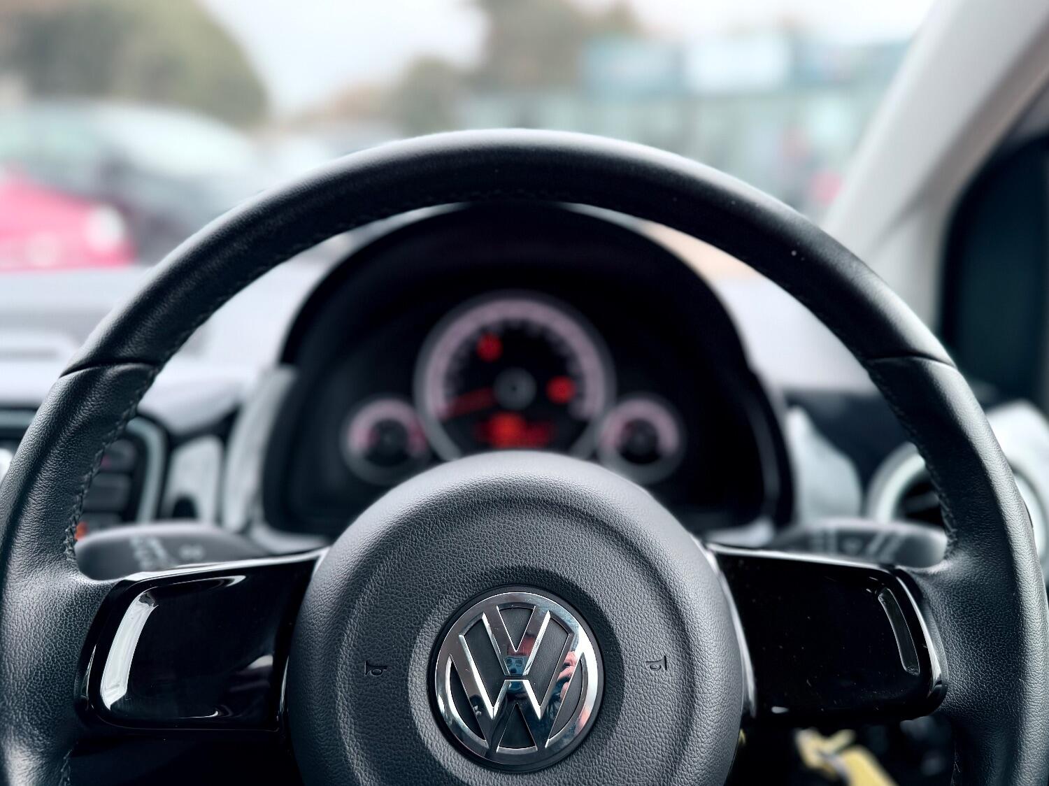 Used Volkswagen up! 2012 for sale - 76716175: Photo 17