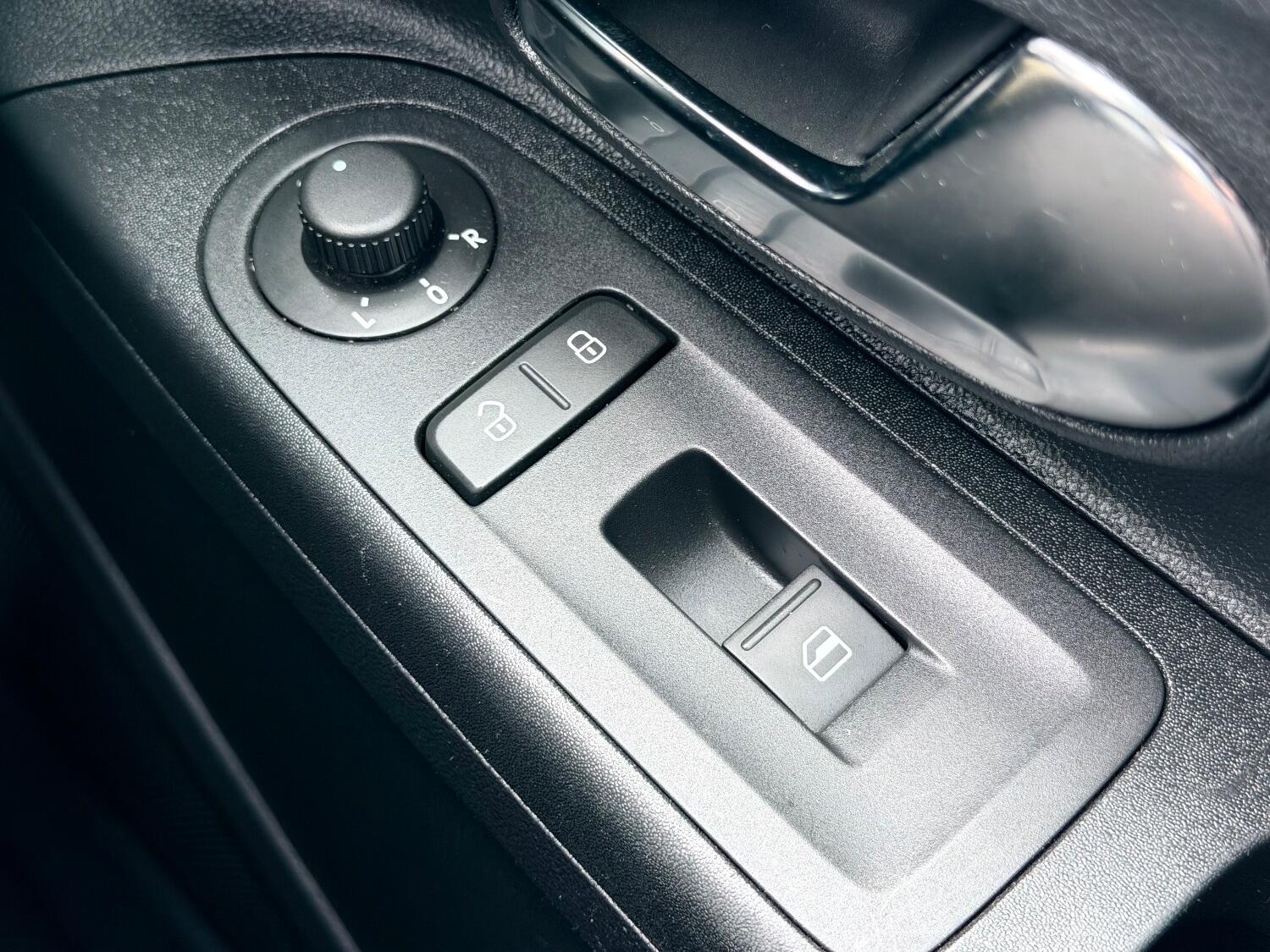 Used Volkswagen up! 2012 for sale - 76716175: Photo 25