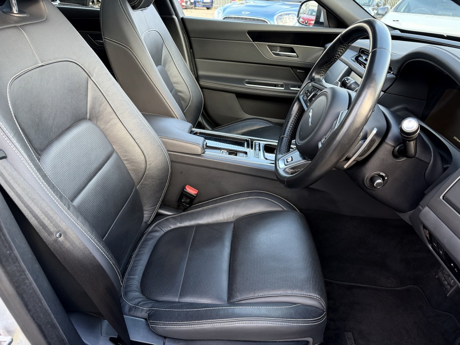 Used Jaguar XF 2018 for sale - 77398370: Photo 16