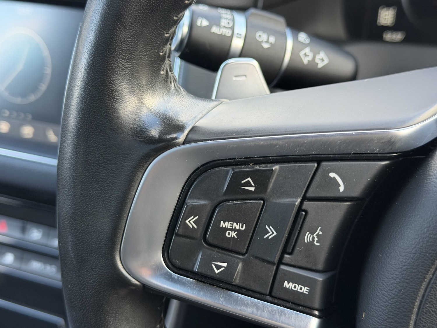 Used Jaguar XF 2018 for sale - 77398370: Photo 31