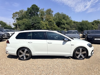 Used Volkswagen Golf 2017 for sale - 79410709: Photo