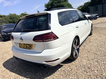 Used Volkswagen Golf 2017 for sale - 79410709: Photo