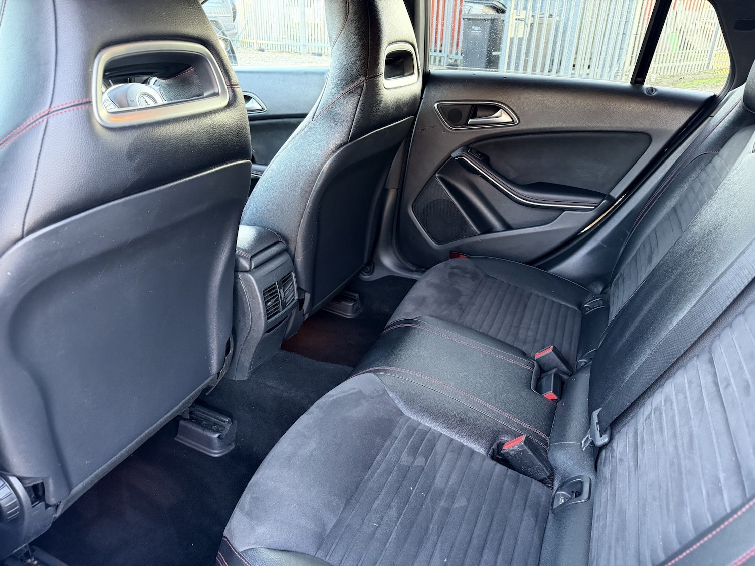 Used Mercedes-Benz CLA 2015 for sale - 76716152: Photo 25