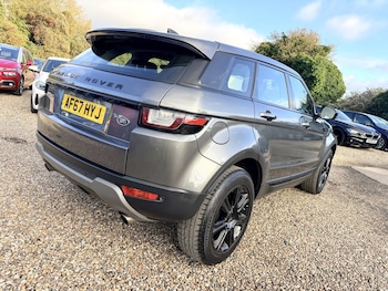 Used Land Rover Range Rover Evoque 2017 for sale - 76716151: Photo