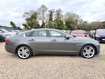 Used Jaguar XF 2017 for sale - 78420503: Photo