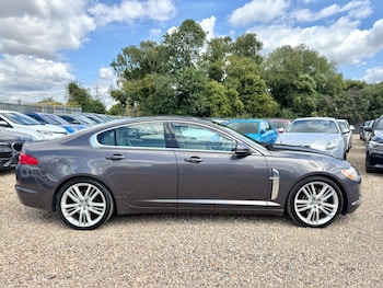 Used Jaguar XF 2010 for sale - 75391127: Photo
