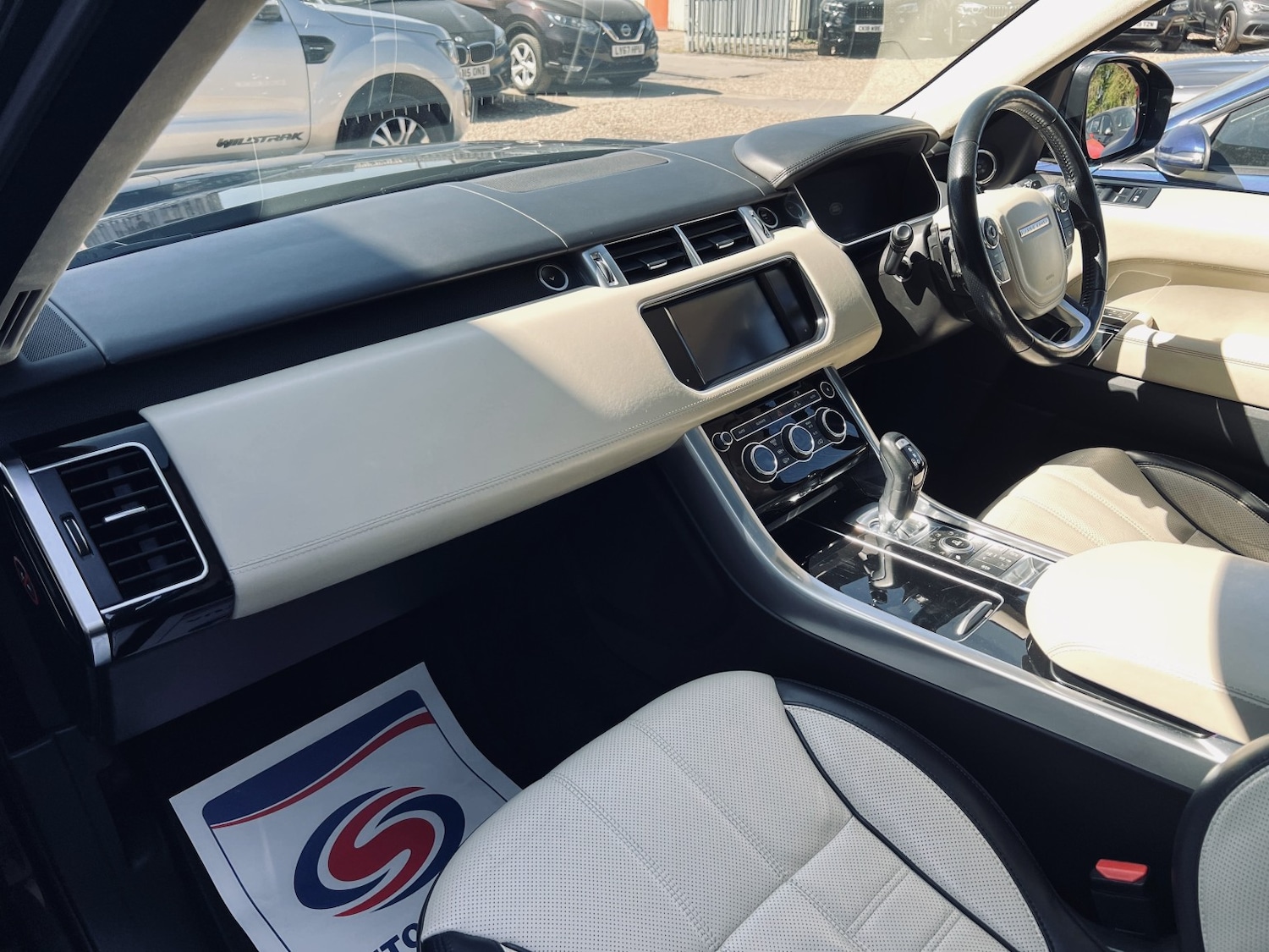 Used Land Rover Range Rover Sport 2014 for sale - 78168753: Photo 15