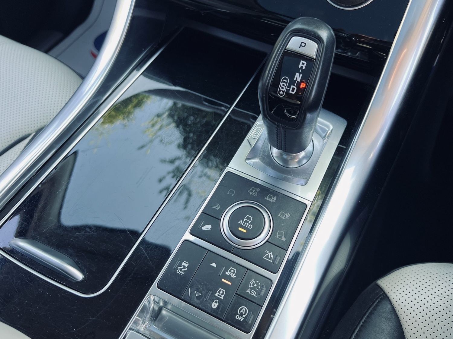 Used Land Rover Range Rover Sport 2014 for sale - 78168753: Photo 24