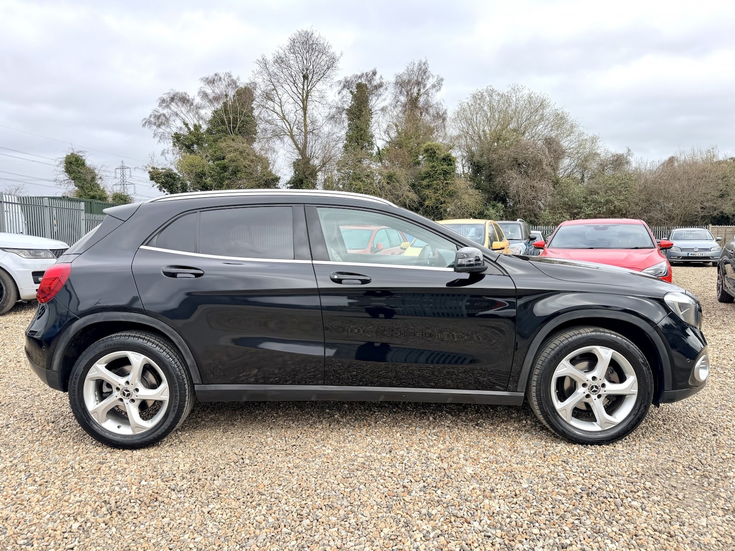 Used Mercedes-Benz GLA 2017 for sale - 77864837: Photo 3