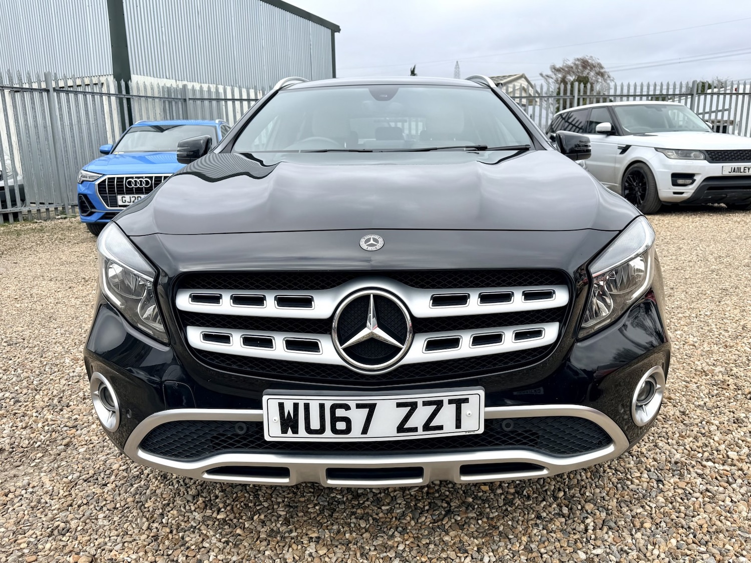 Used Mercedes-Benz GLA 2017 for sale - 77864837: Photo 4