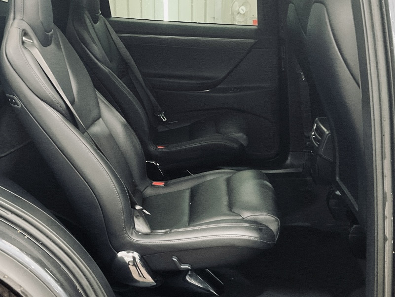 Used Tesla Model X 2020 for sale - 76035572: Photo 12