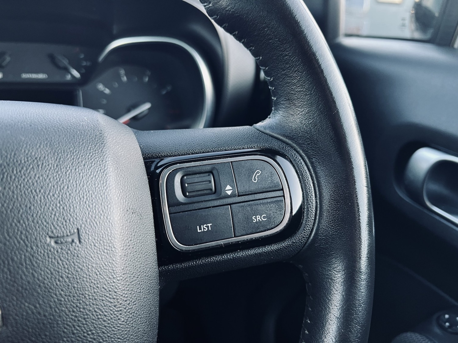 Used Citroen C3 Aircross 2019 for sale - 76716167: Photo 28