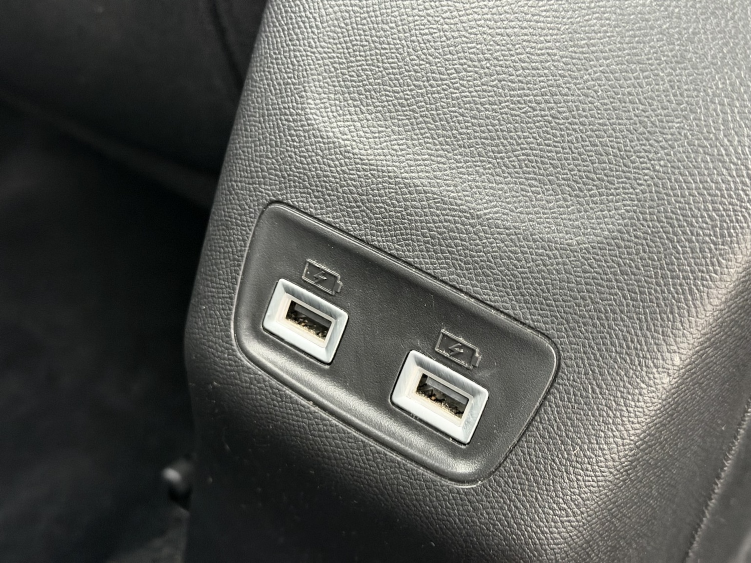 Used Peugeot 2008 2023 for sale - 77113119: Photo 32