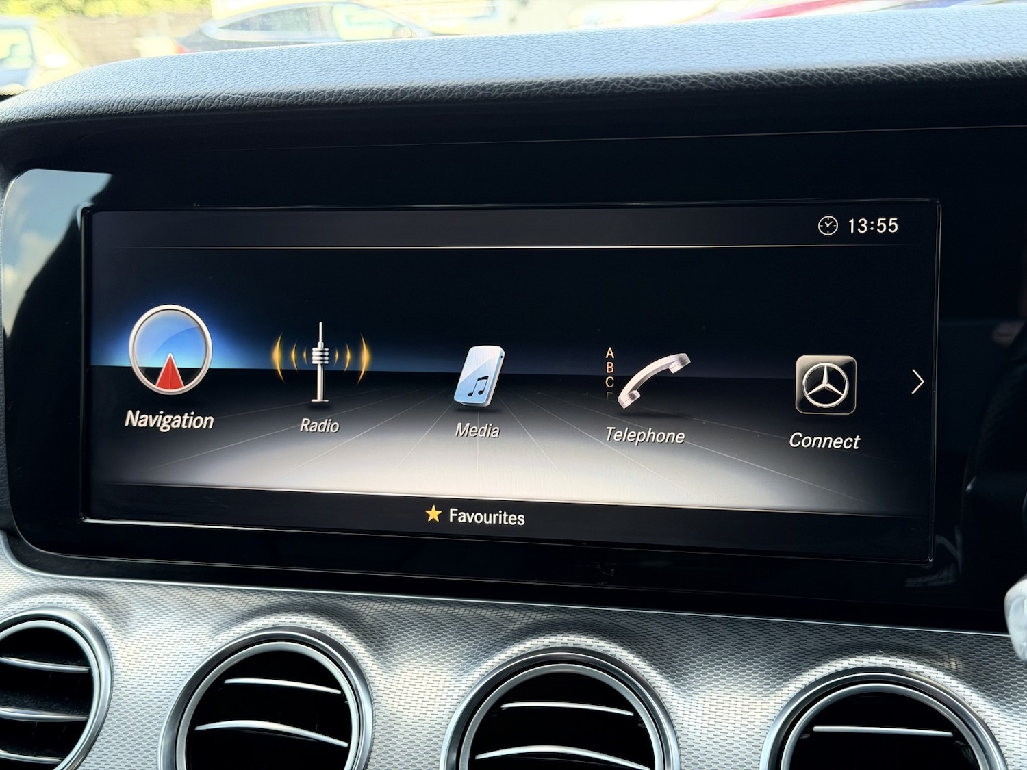Used Mercedes-Benz E Class 2018 for sale - 76374214: Photo 29