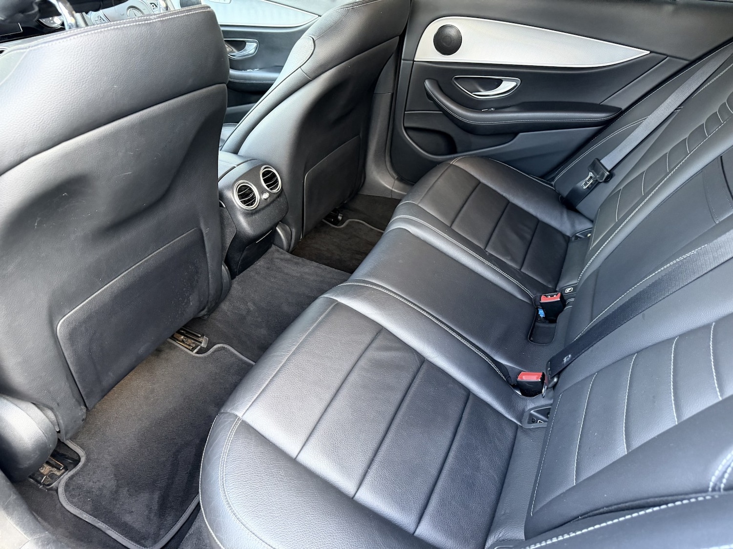 Used Mercedes-Benz E Class 2018 for sale - 76374214: Photo 32