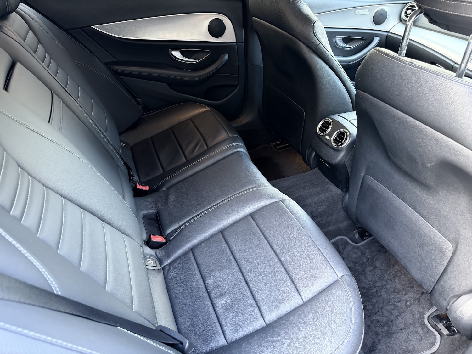 Used Mercedes-Benz E Class 2018 for sale - 76374214: Photo 33