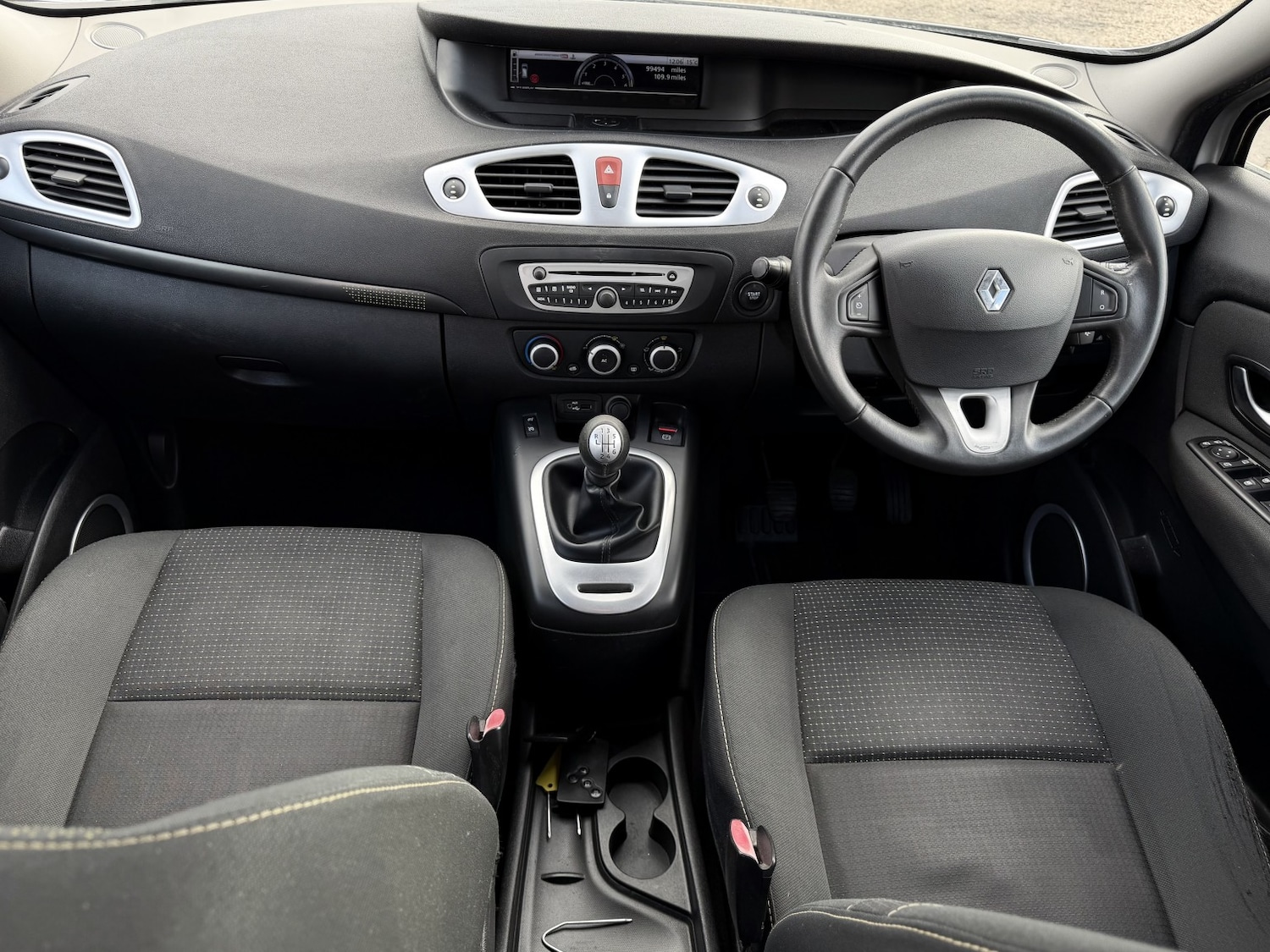 Used Renault Grand Scenic 2009 for sale - 77656173: Photo 13