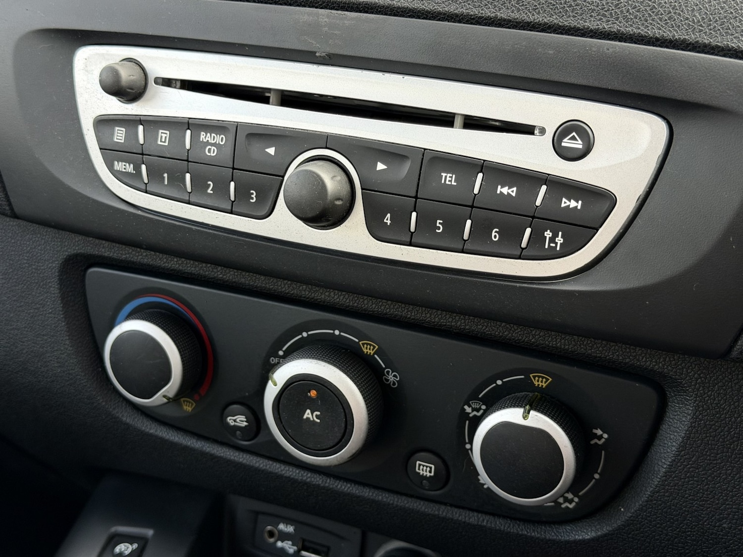 Used Renault Grand Scenic 2009 for sale - 77656173: Photo 17