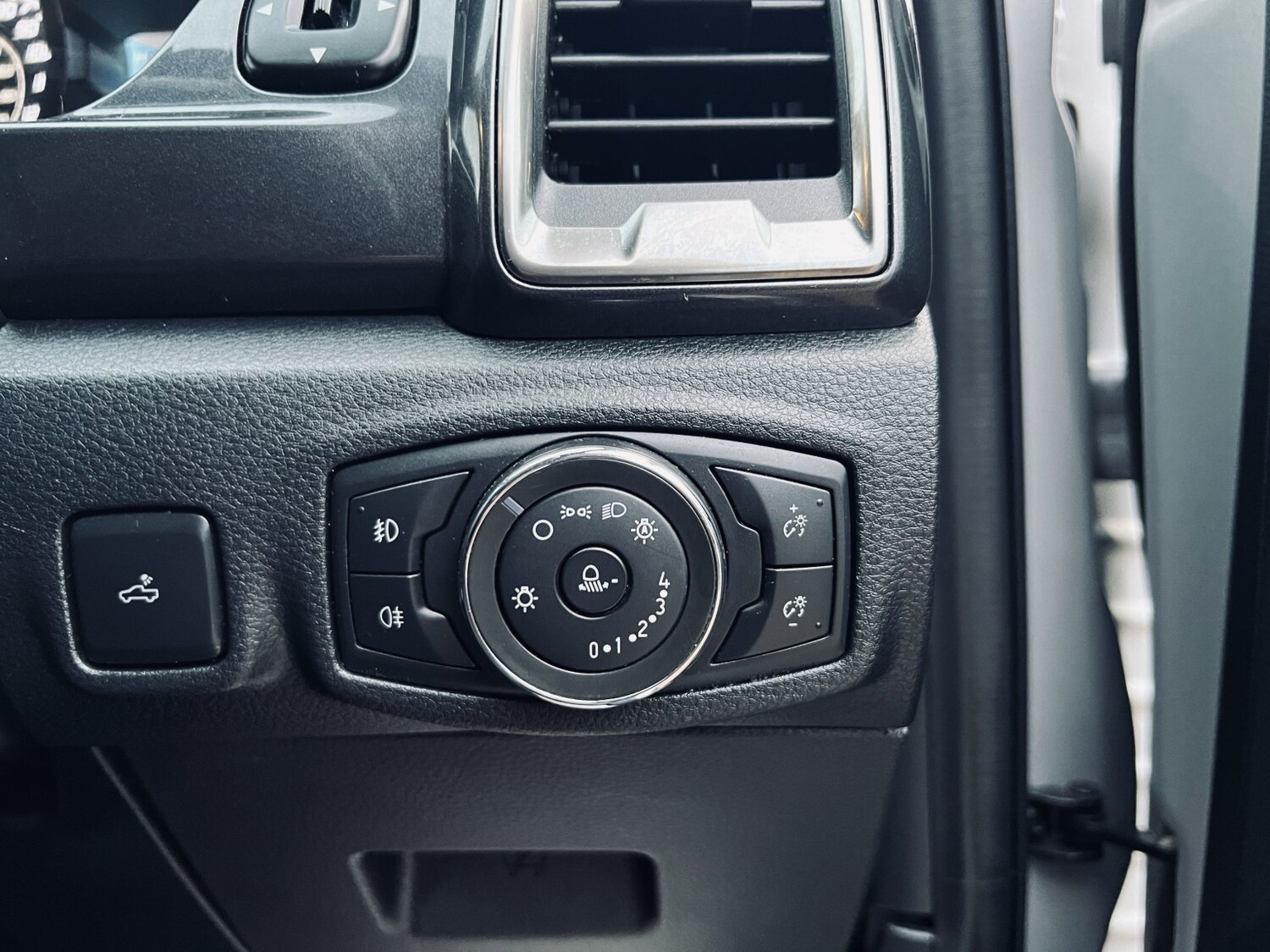 Used Ford Ranger 2021 for sale - 76863865: Photo 32