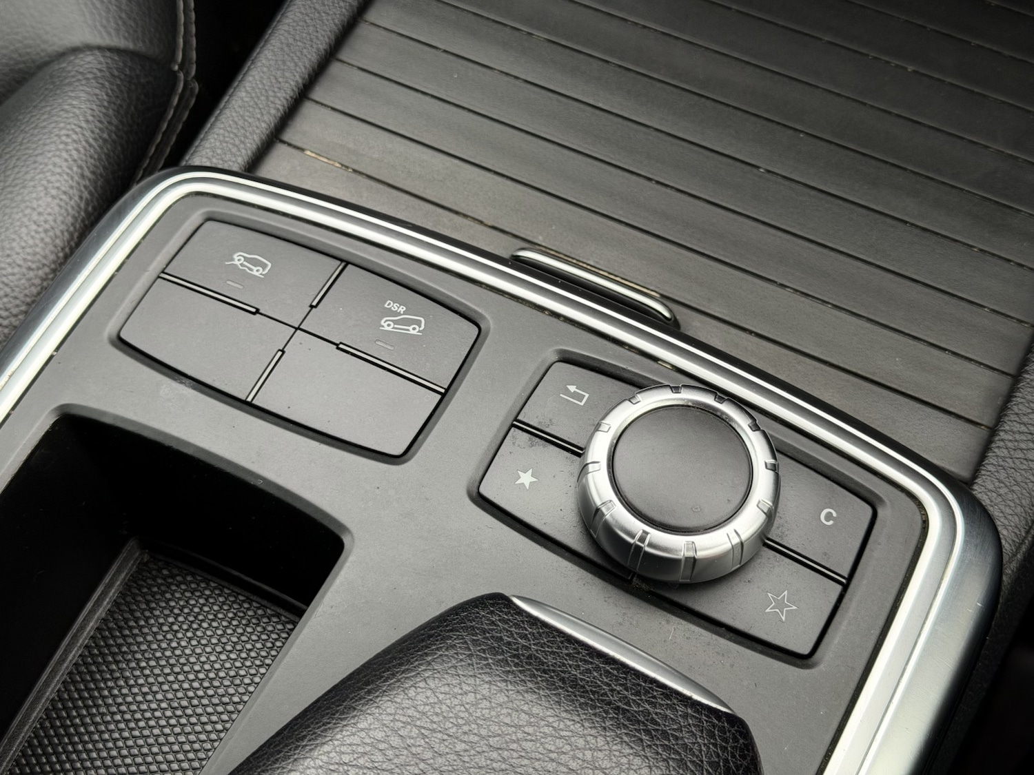 Used Mercedes-Benz M Class 2012 for sale - 77643804: Photo 25