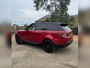 Used Land Rover Range Rover Sport 2017 for sale - 75918618: Photo
