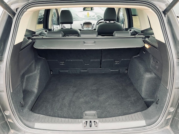Used Ford Kuga 2018 for sale - 76257673: Photo 33