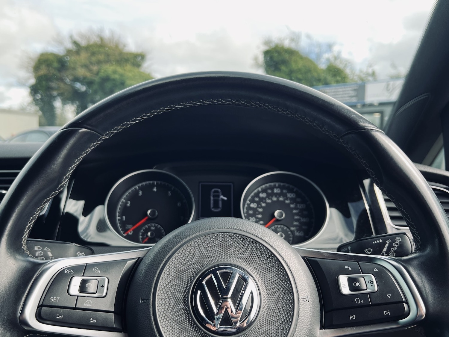 Used Volkswagen Golf 2018 for sale - 78168899: Photo 17