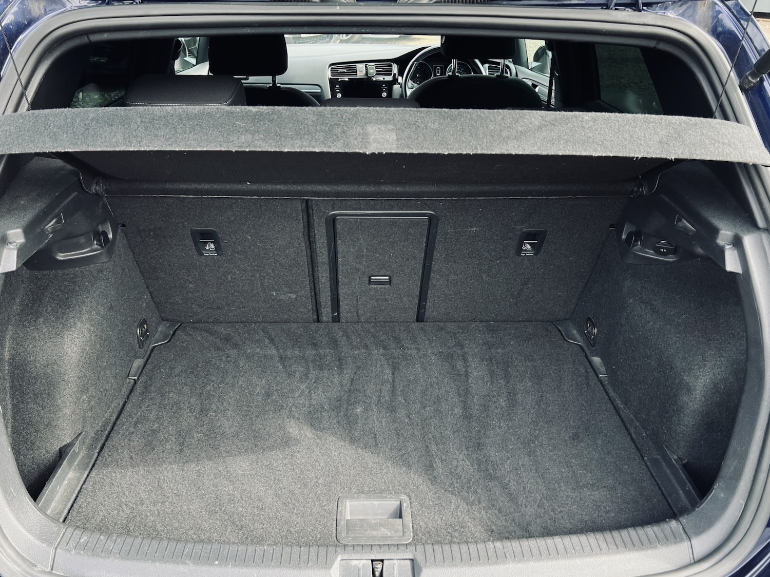 Used Volkswagen Golf 2018 for sale - 78168899: Photo 32