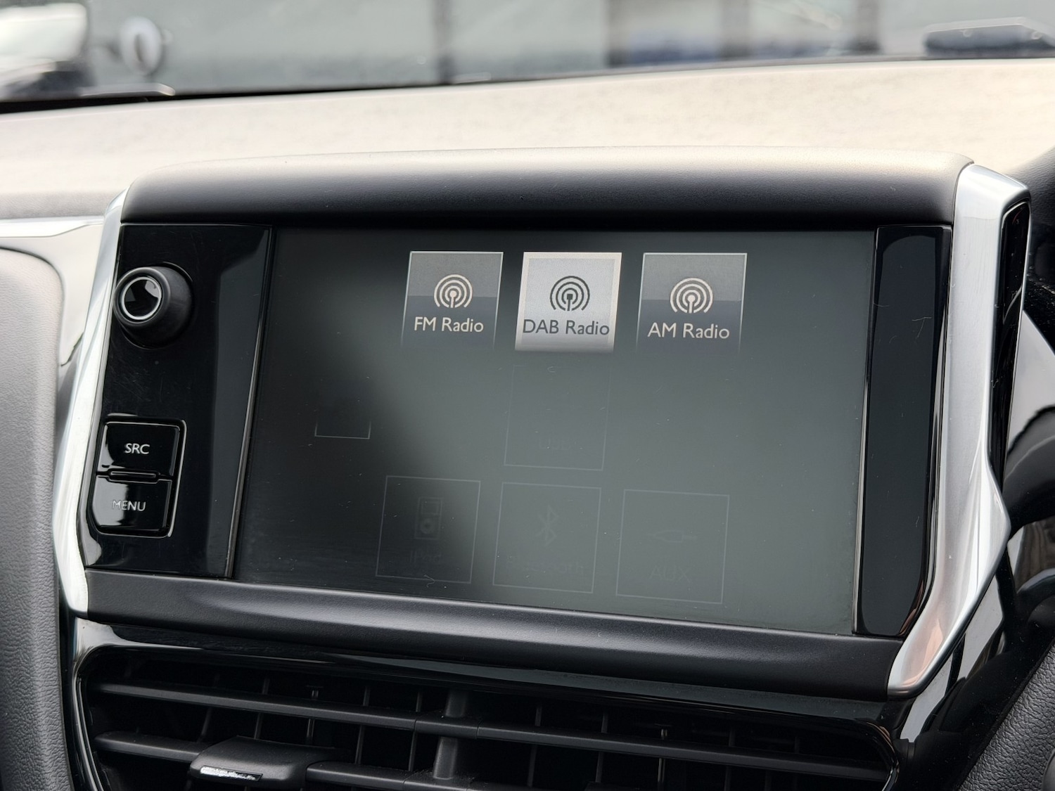 Used Peugeot 208 2015 for sale - 77968739: Photo 18