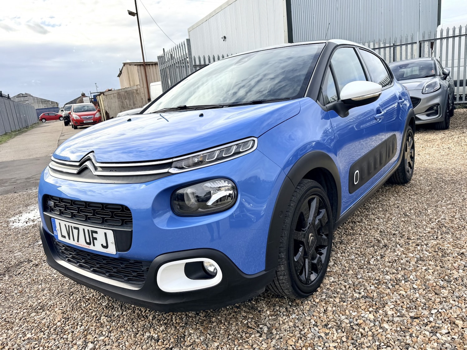Used Citroen C3 2017 for sale - 76716176: Photo 12