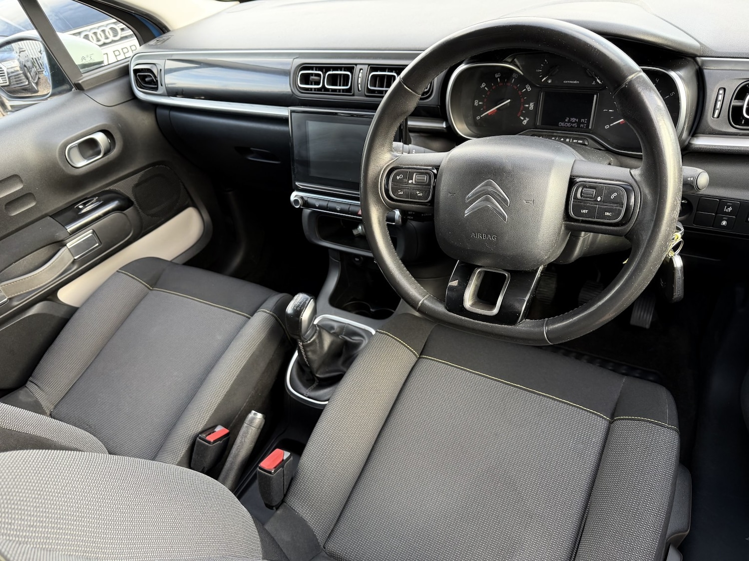 Used Citroen C3 2017 for sale - 76716176: Photo 15