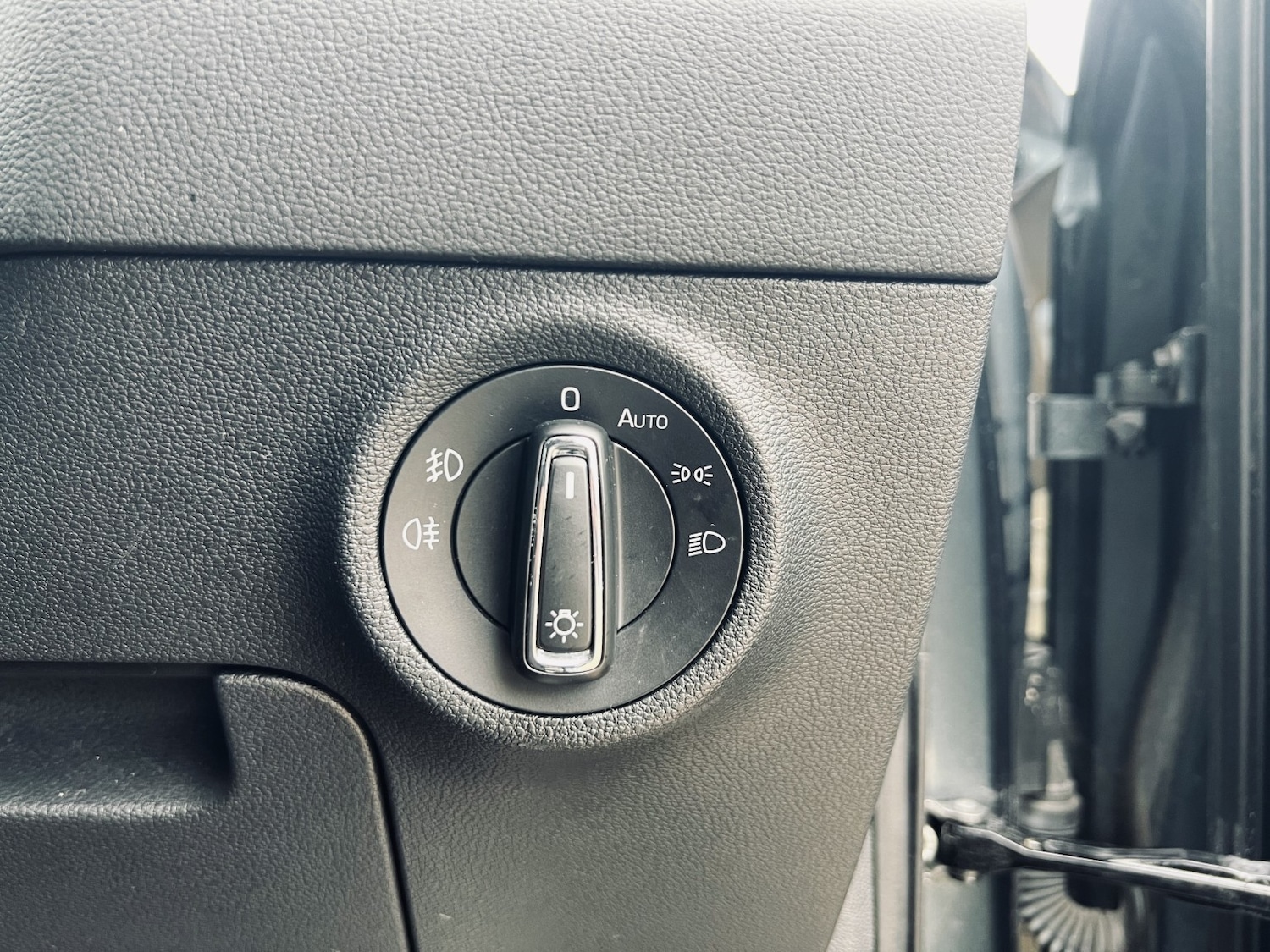 Used Skoda Karoq 2018 for sale - 78168880: Photo 27