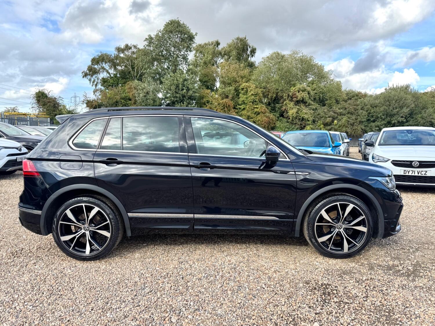 Used Volkswagen Tiguan 2021 for sale - 76716177: Photo 3