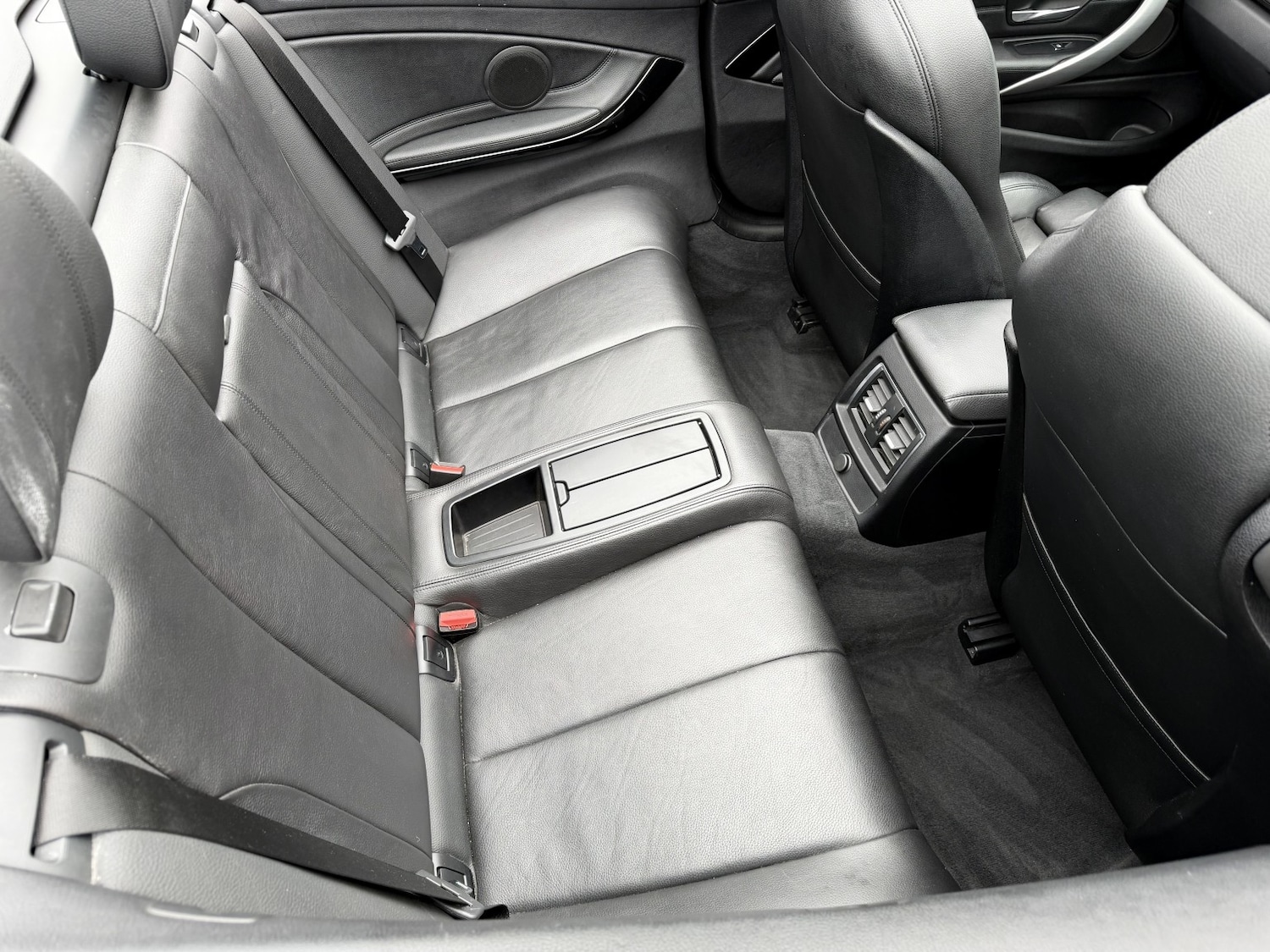 Used BMW 4 Series 2018 for sale - 76716160: Photo 34