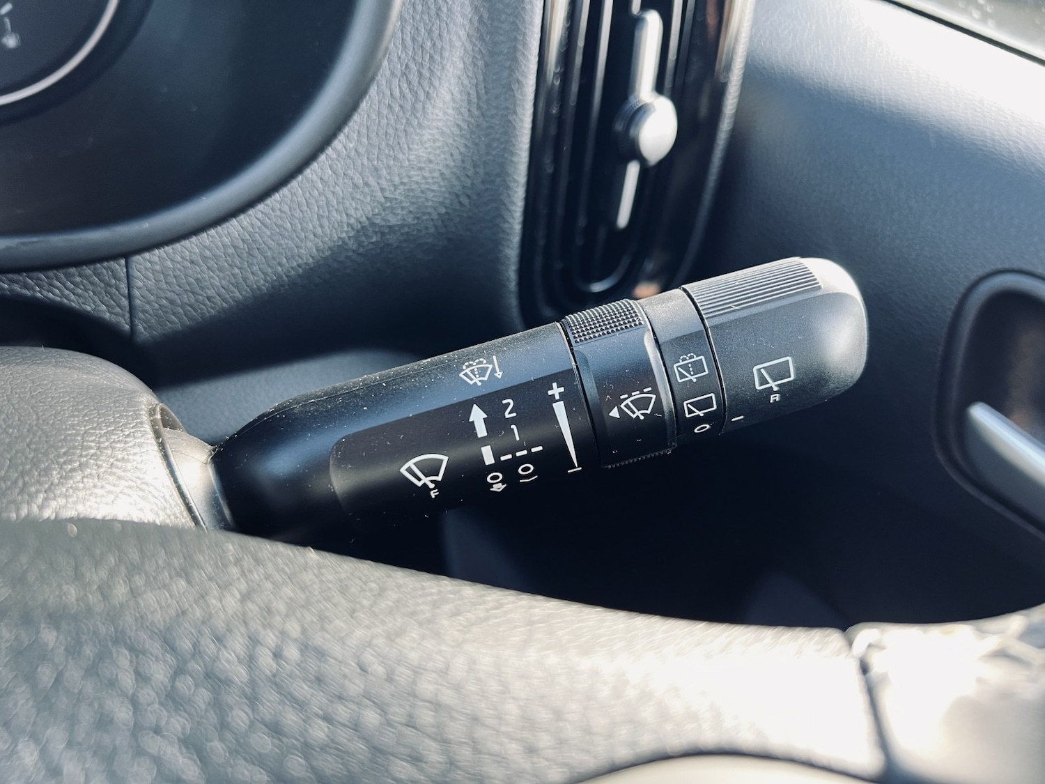 Used Kia Picanto 2023 for sale - 77453224: Photo 21