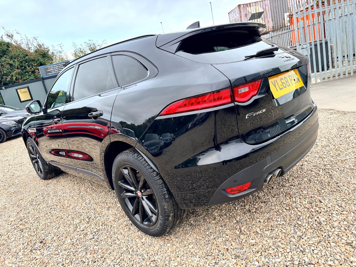 Used Jaguar F-Pace 2019 for sale - 76716158: Photo 10