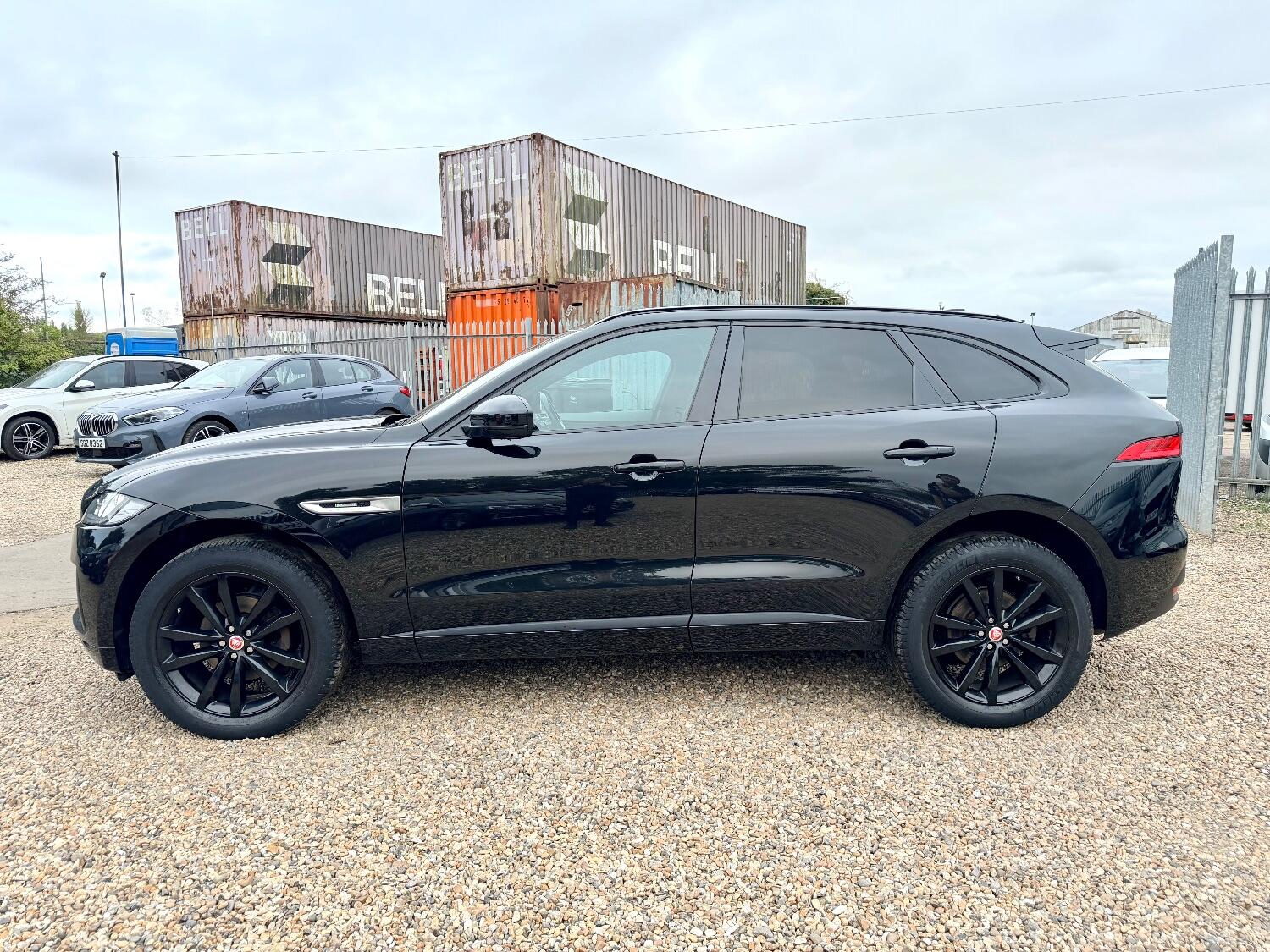 Used Jaguar F-Pace 2019 for sale - 76716158: Photo 11