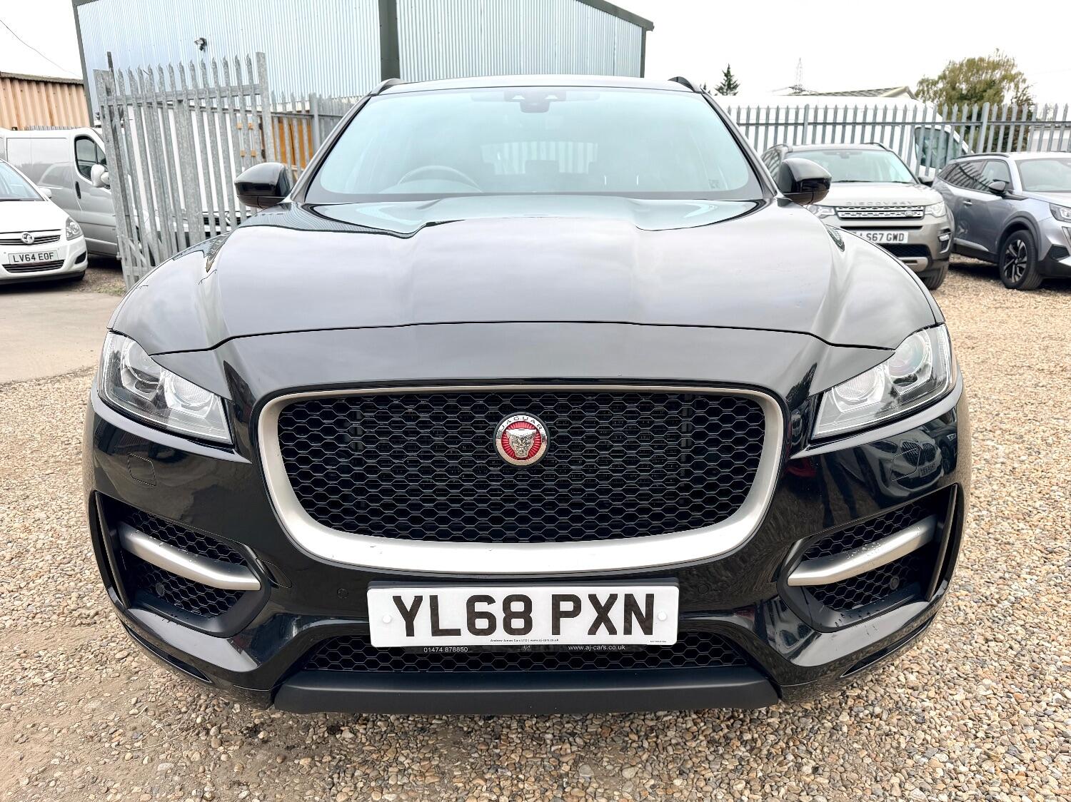 Used Jaguar F-Pace 2019 for sale - 76716158: Photo 13
