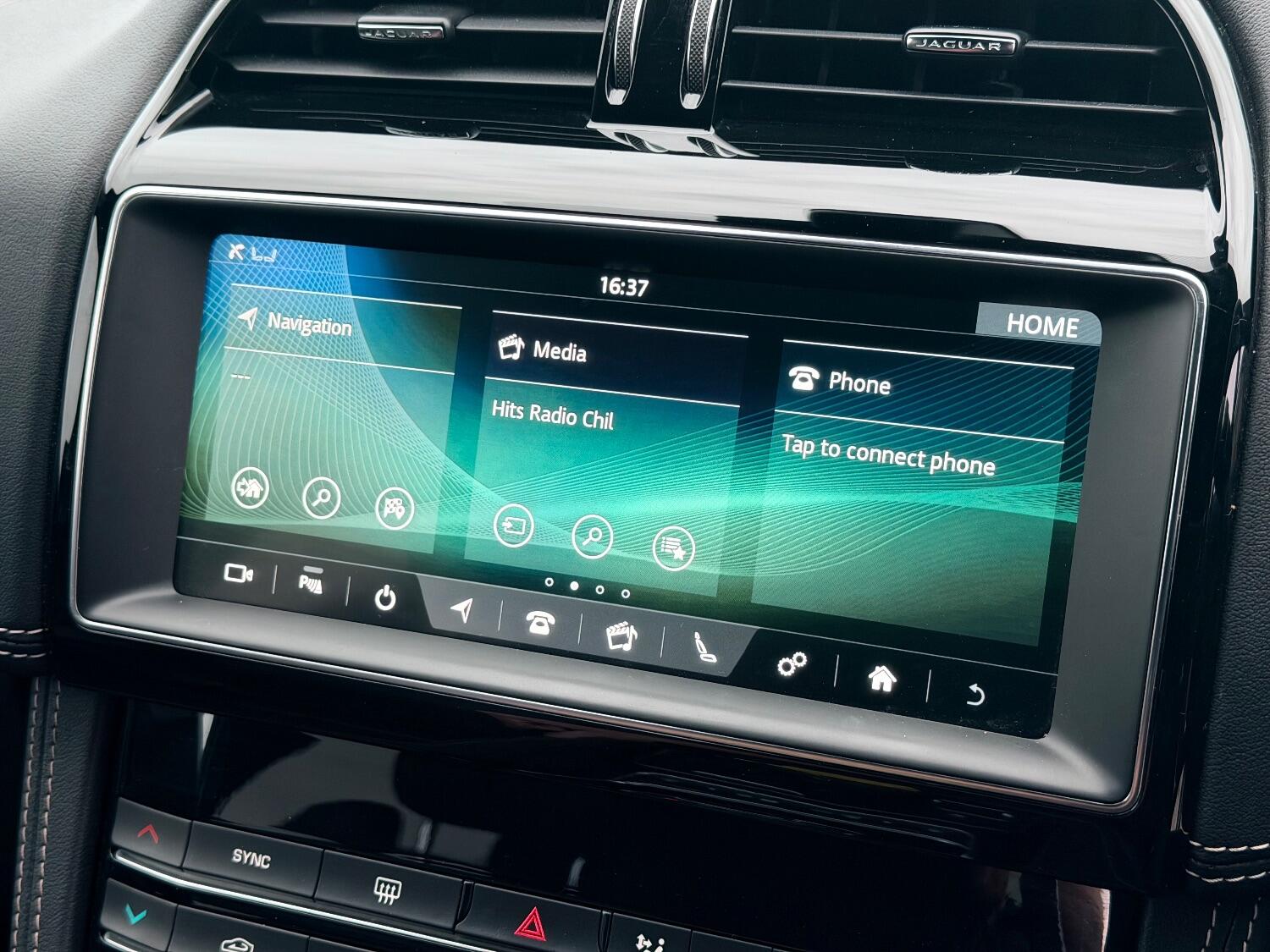 Used Jaguar F-Pace 2019 for sale - 76716158: Photo 21