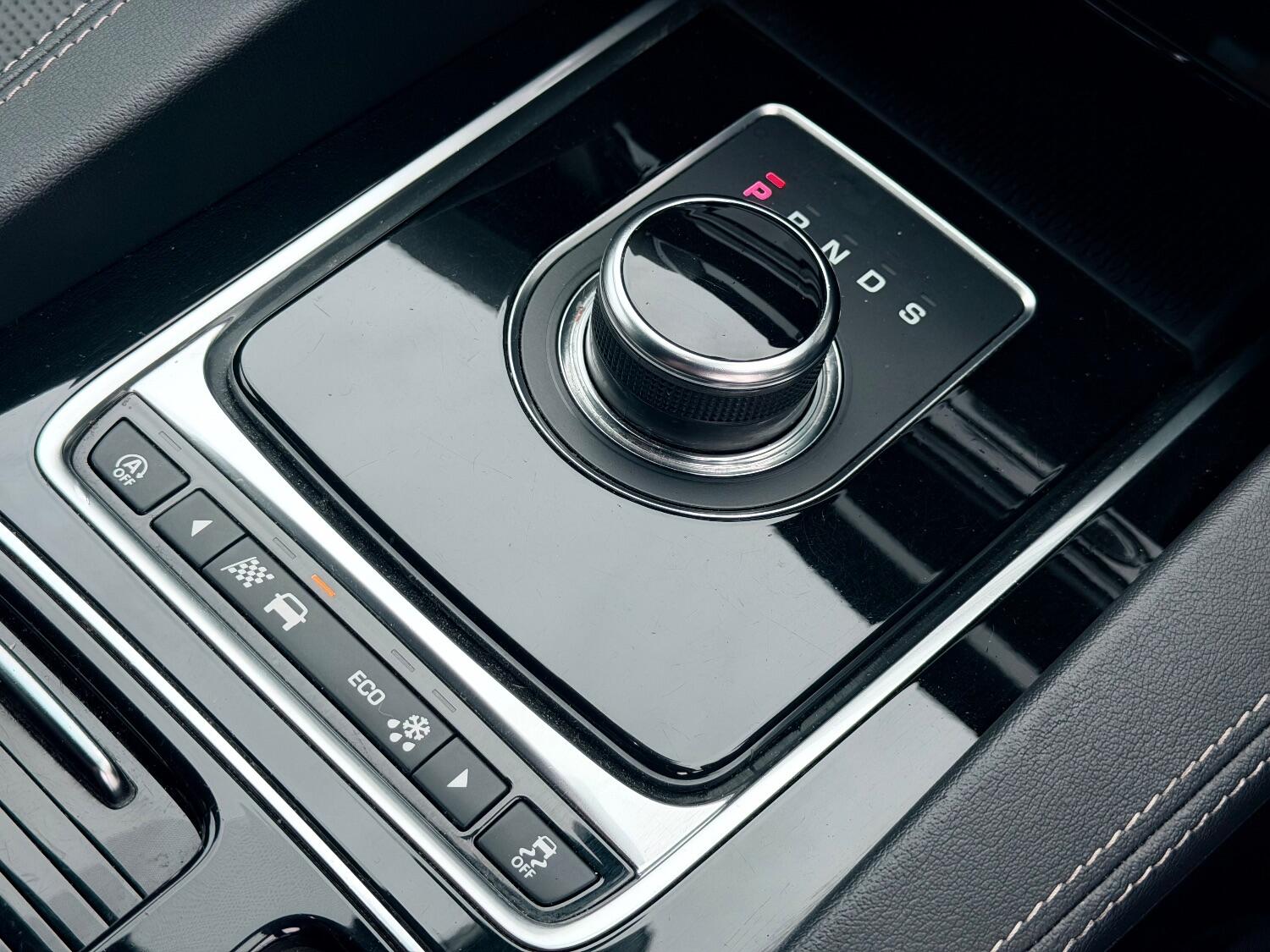 Used Jaguar F-Pace 2019 for sale - 76716158: Photo 26