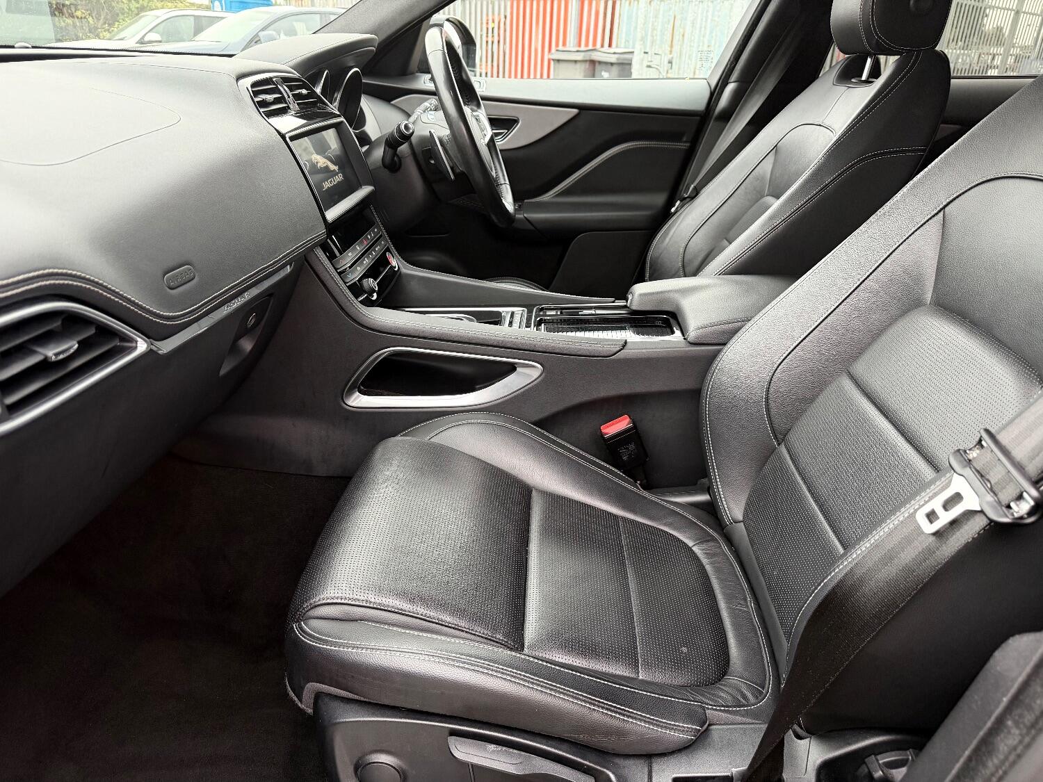 Used Jaguar F-Pace 2019 for sale - 76716158: Photo 28