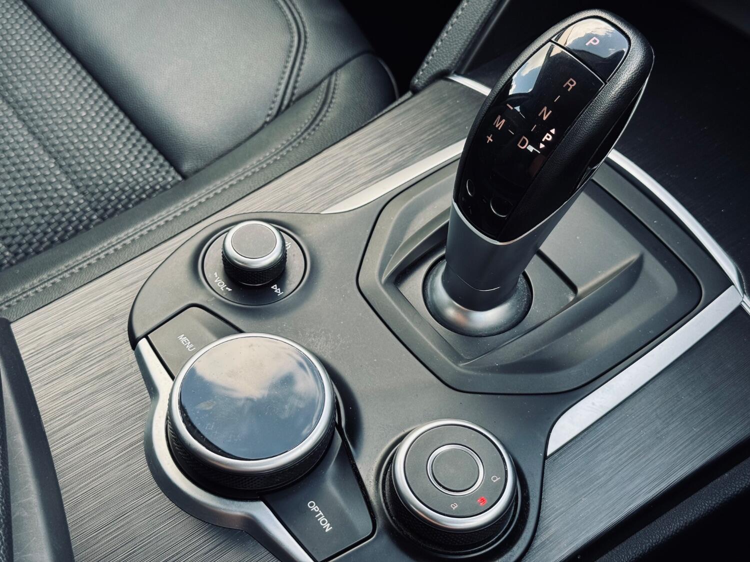 Used Alfa Romeo Stelvio 2019 for sale - 76716173: Photo 23