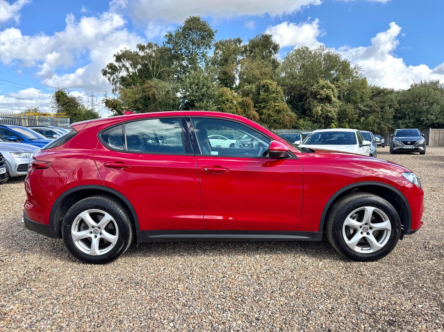 Used Alfa Romeo Stelvio 2019 for sale - 76716173: Photo 3