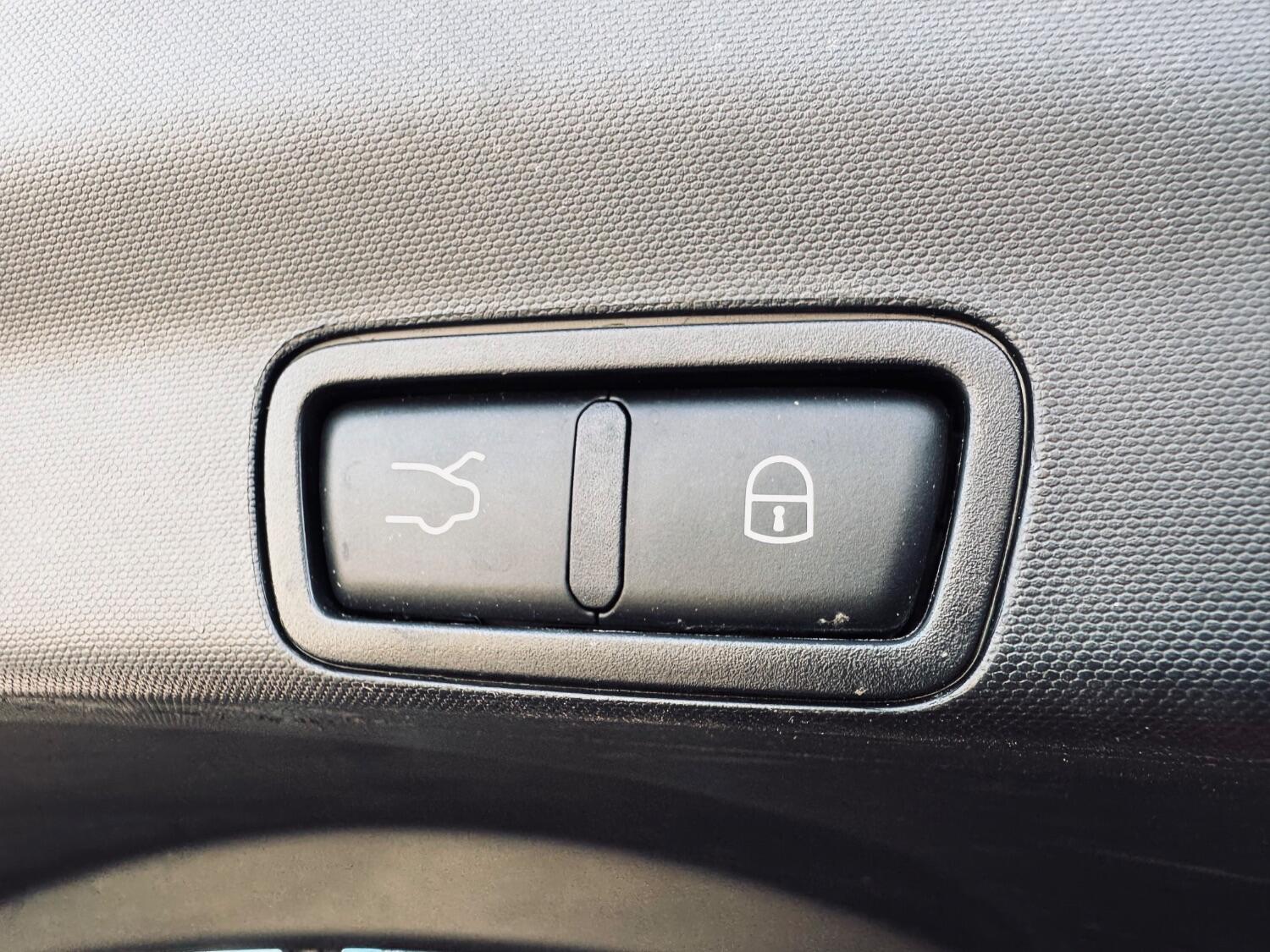 Used Alfa Romeo Stelvio 2019 for sale - 76716173: Photo 33