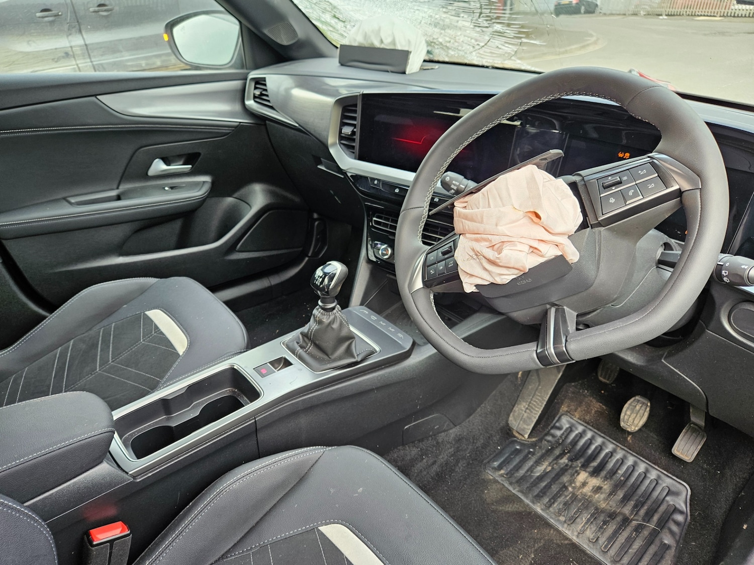 Used Vauxhall Mokka 2025 for sale - 77983599: Photo 4