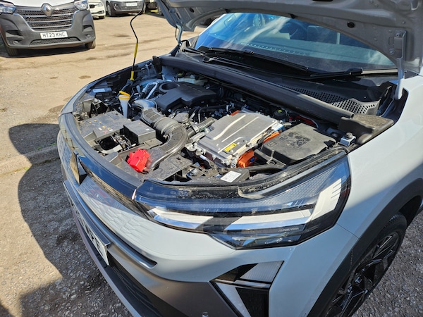 Used Renault Other 2025 for sale - 75702409: Photo 18