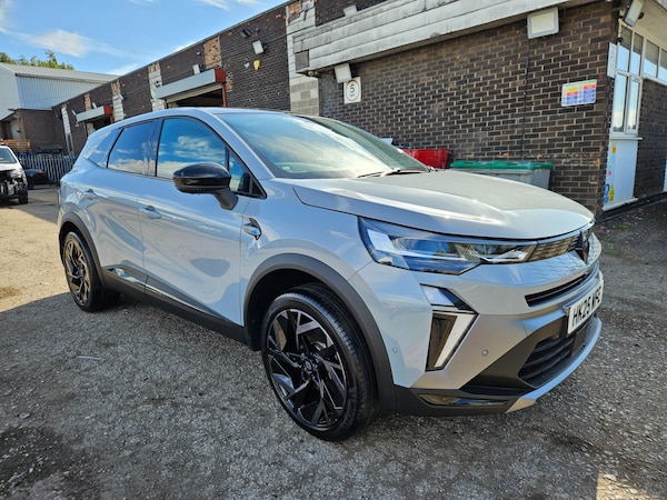 Used Renault Other 2025 for sale - 75702409: Photo 1