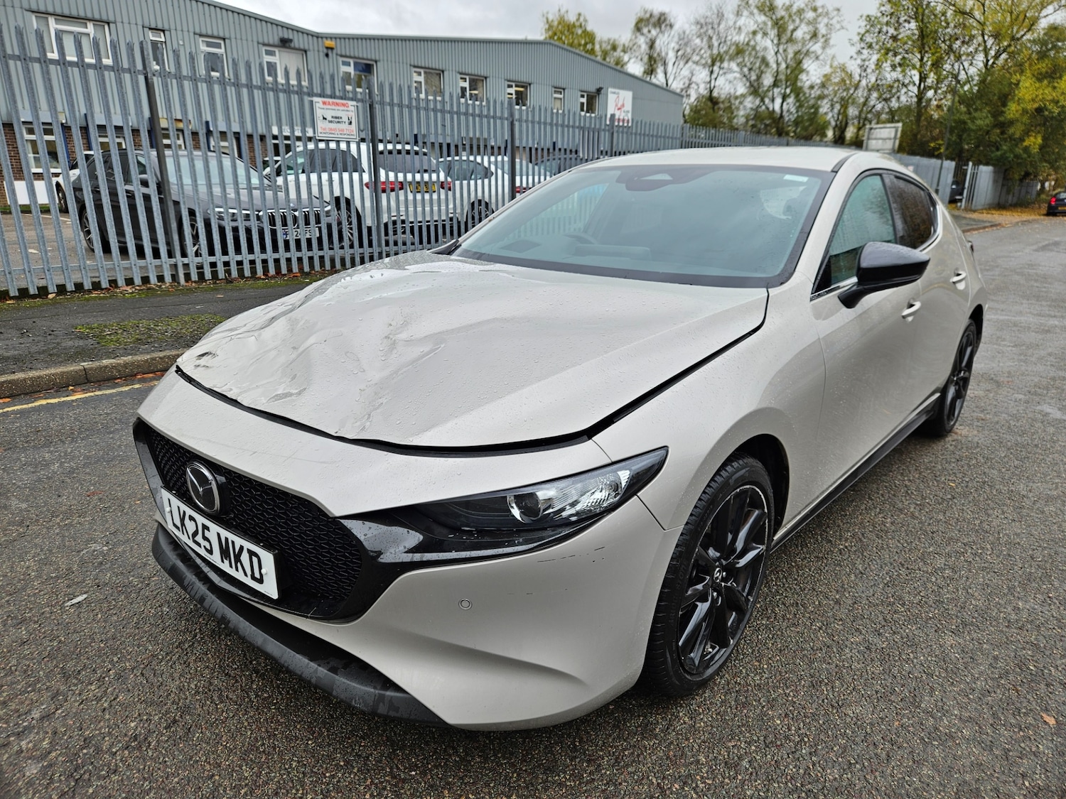 Used Mazda Mazda3 2025 for sale - 76547619: Photo 2